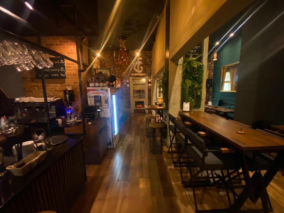 Fg Boutique Hostel Szarajevó Kültér fotó