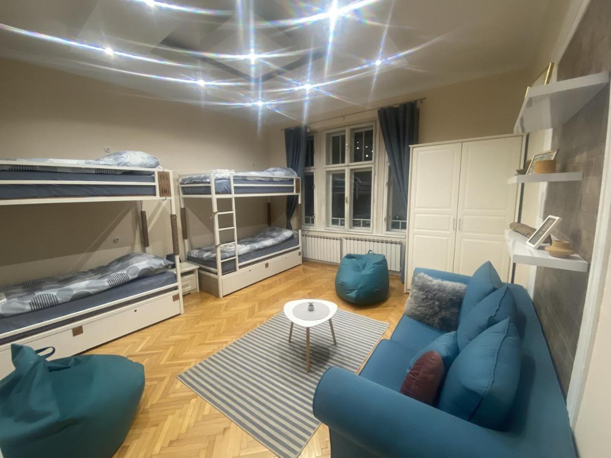 Fg Boutique Hostel Szarajevó Kültér fotó