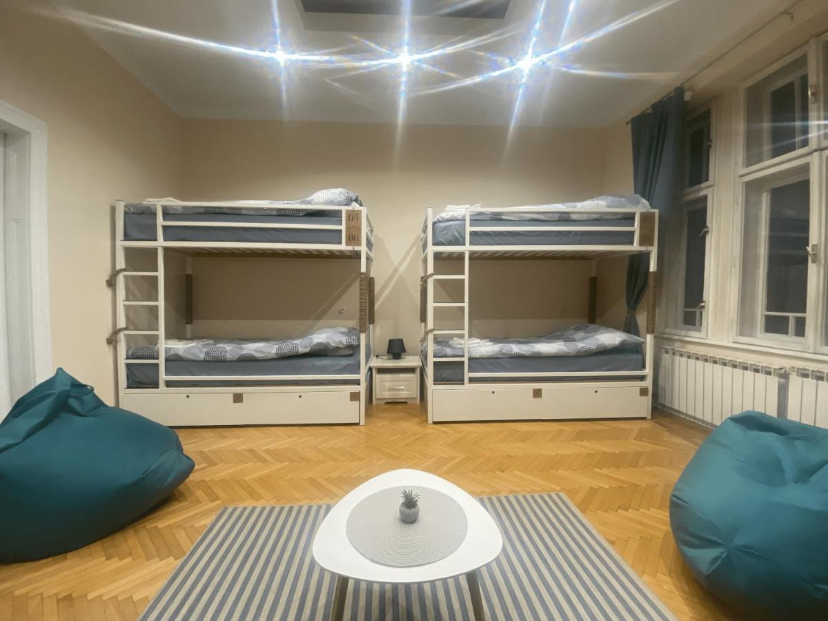 Fg Boutique Hostel Szarajevó Kültér fotó